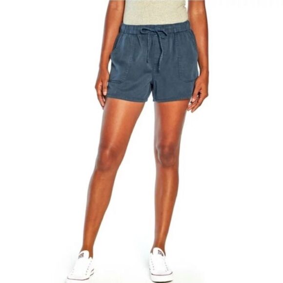Gap Tencel Pull On Short Night Sky Blue Relaxed Fit NEW - Picture 1 of 8
